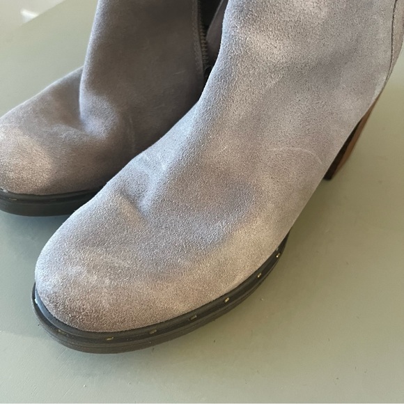 OTBT Montana Suede Ankle Boots size 9 M - Picture 13 of 15